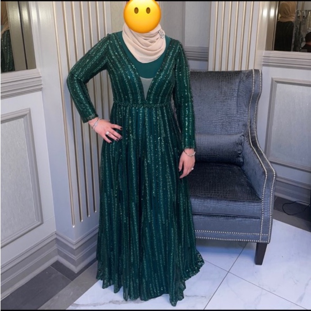 Mac Duggal Sequince Long Sleeve Gown